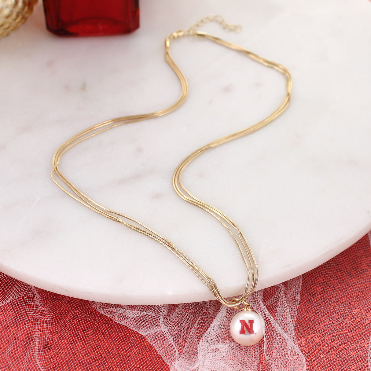 18" Nebraska Gold & Pearl Logo 3-Strand Necklace