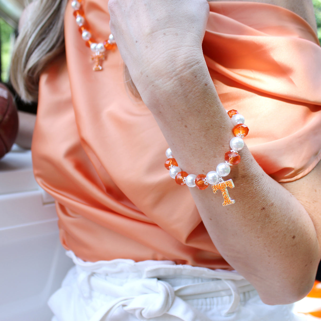 Tennessee Pearl & Crystal Stretch Bracelet w/ Crystal Logo