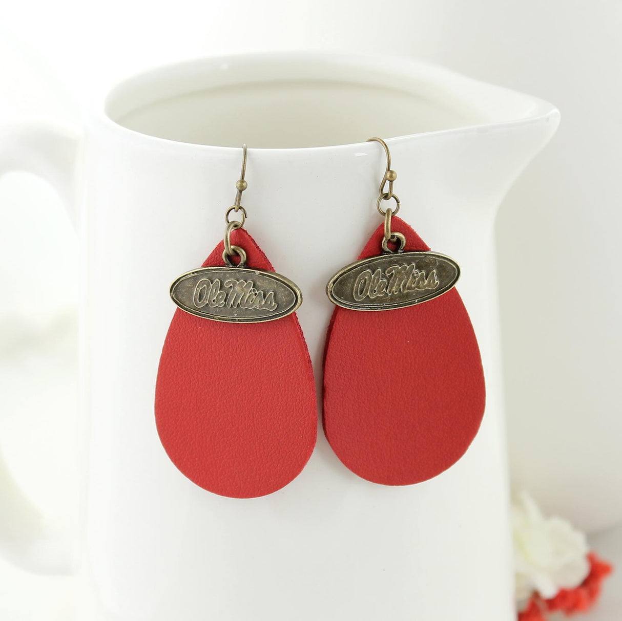 Mississippi Vintage Style Logo Leather Teardrop Earrings