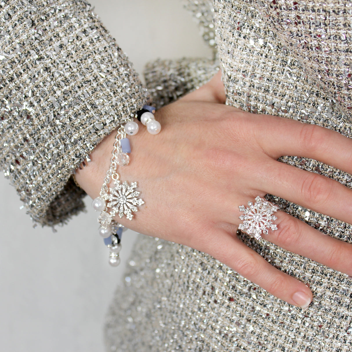 Crystal Snowflake Stretch Ring