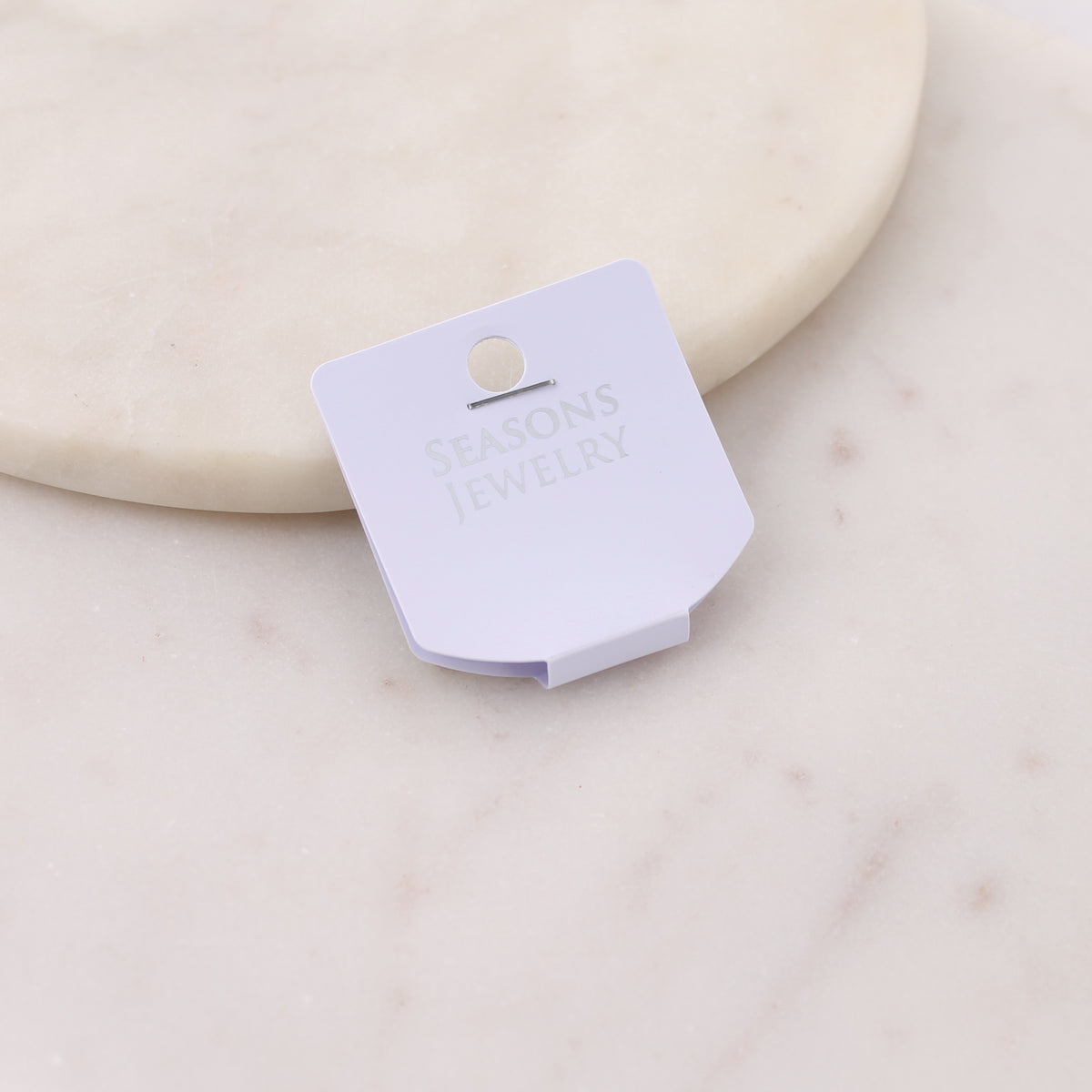 18” Kentucky Gold & Pearl Logo 3-Strand Necklace