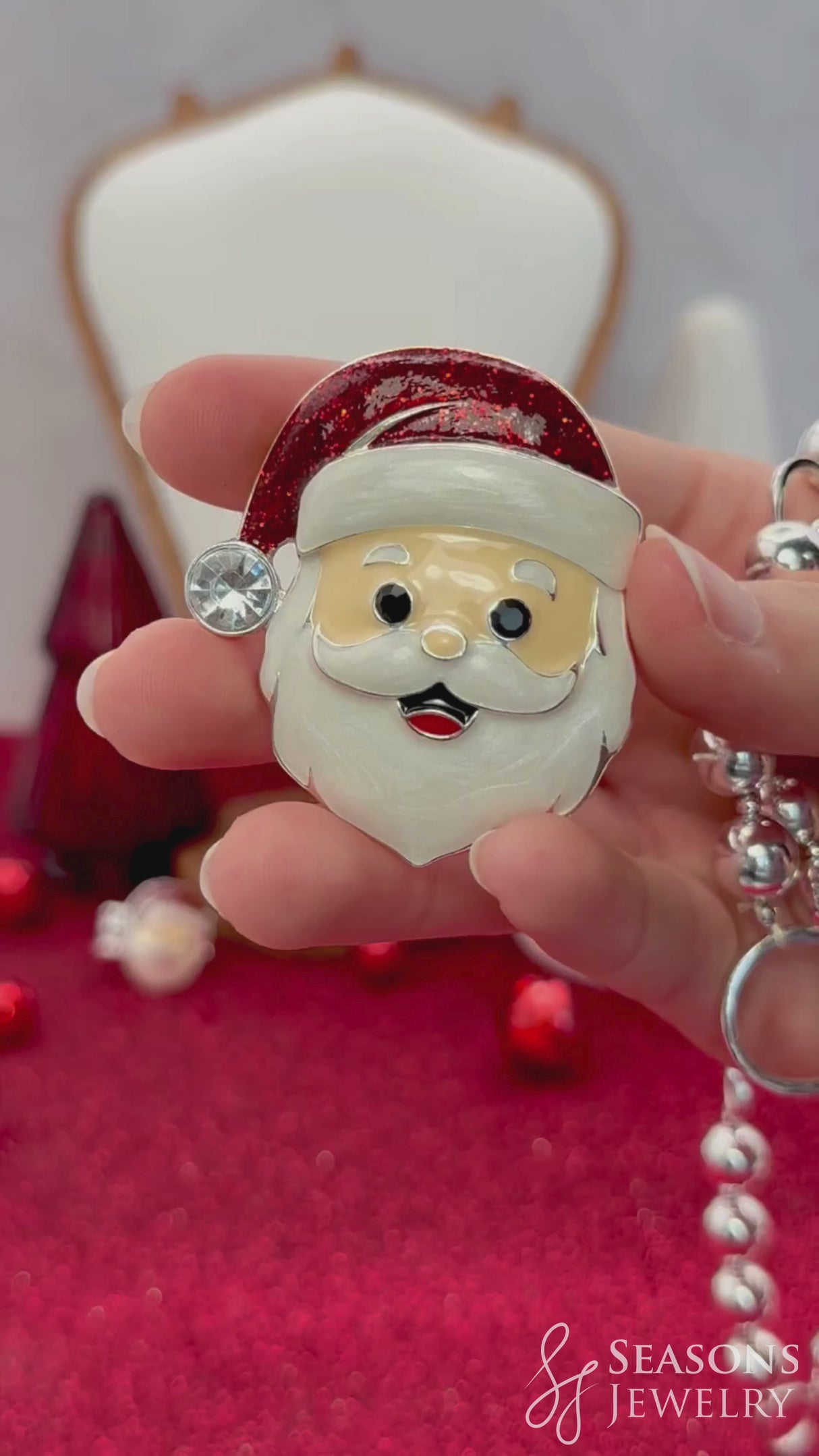 Santa Face Pin/Pendant