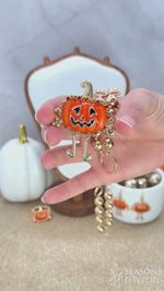 Dangle Leg Crystal Jack Pin/Pendant
