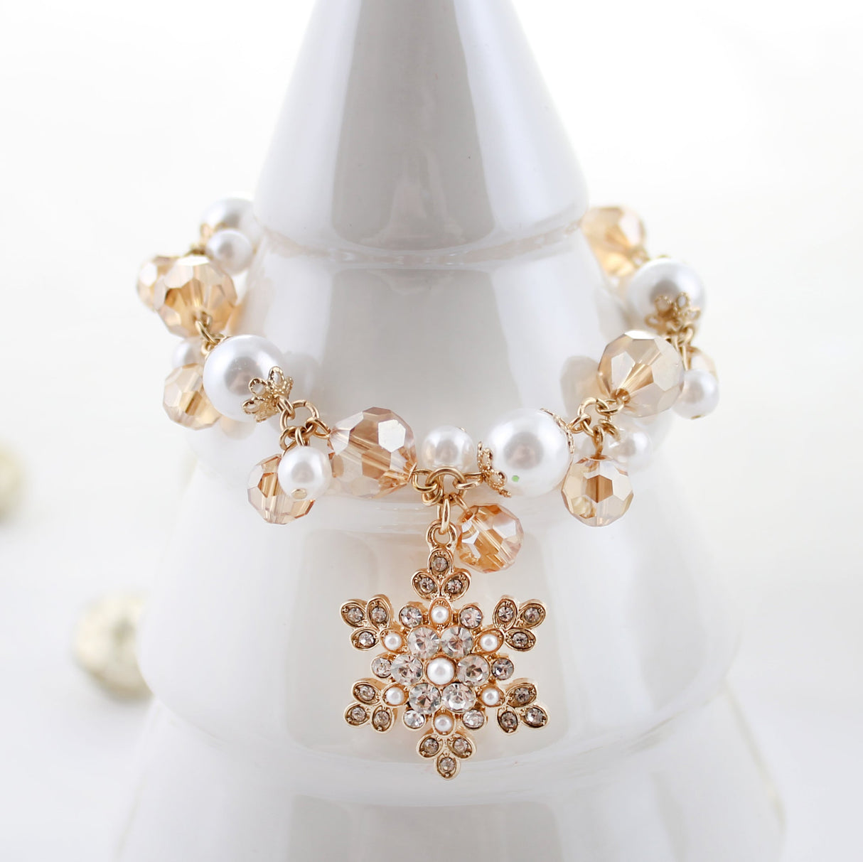 Gitzy Gold Snowflake Toggle Clasp Bracelet